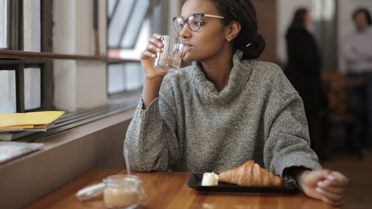 Office Hydration, Caffeine & Cravings
